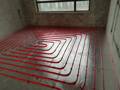 成都华侨城纯水岸地暖案例 现代舒适家居的温度艺术